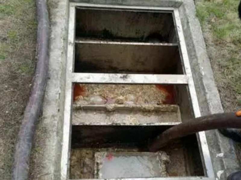 苏家屯隔油池清理